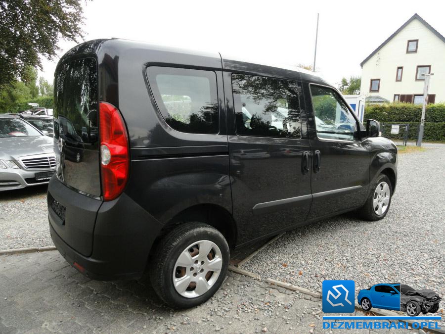 Capota spate opel combo 2009